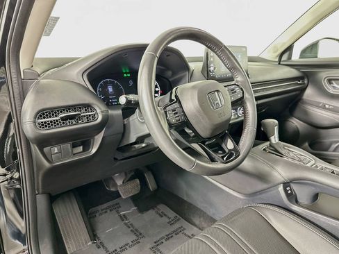Used 2025 Honda HR-V EX-L image 10