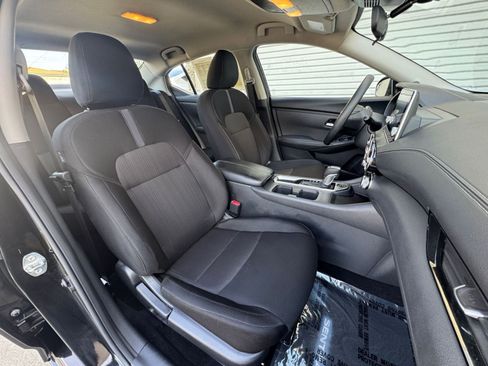 Used 2025 Nissan Sentra SV image 35