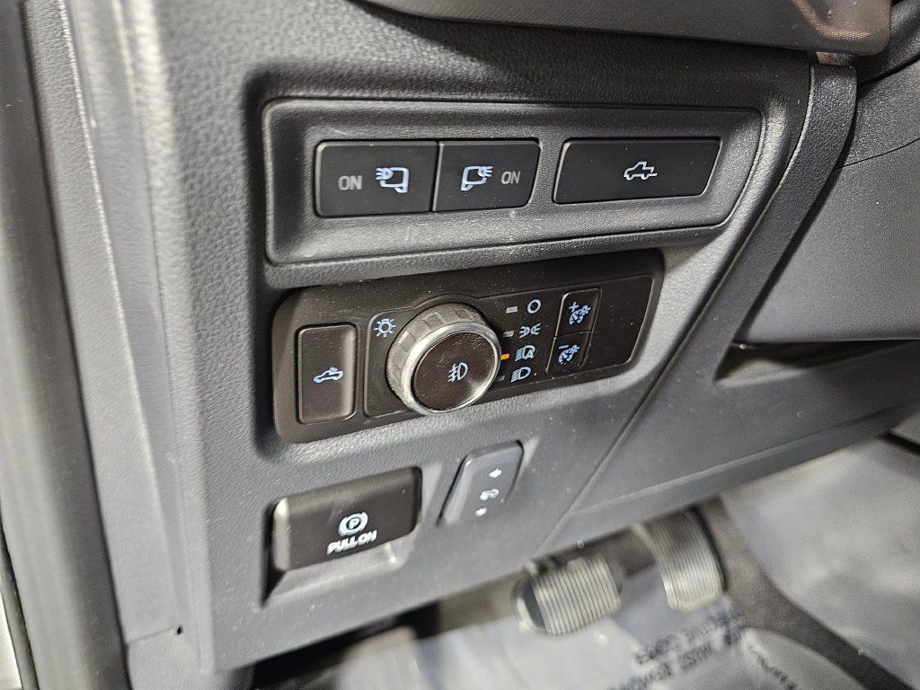 Used 2023 Ford F150 Raptor AWD/4WD image 27