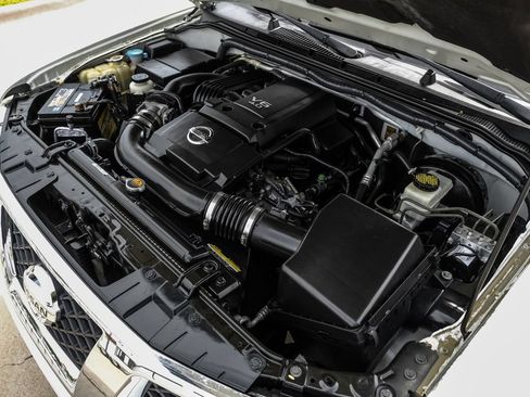 Used 2018 Nissan Frontier SV RWD image 45
