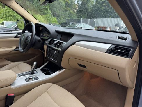 Used 2013 BMW X3 xDrive28i AWD/4WD image 26