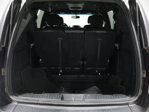 Used 2017 Dodge Grand Caravan GT image 18