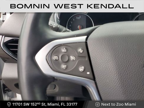 Used 2023 Chevrolet Traverse High Country image 16