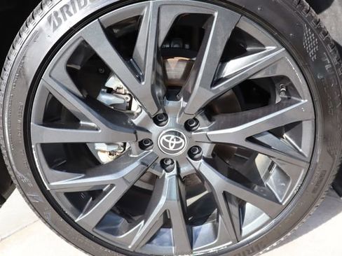 Used 2025 Toyota Crown Signia image 53