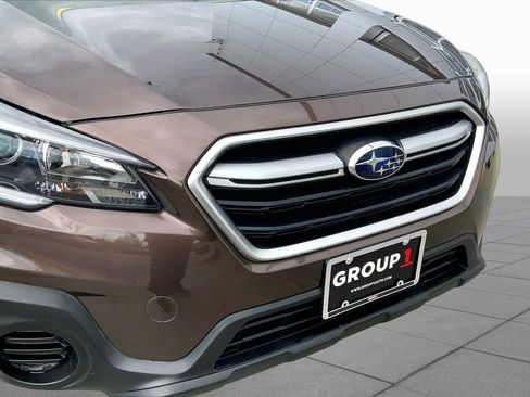 Used 2019 Subaru Outback 2.5i AWD/4WD image 31