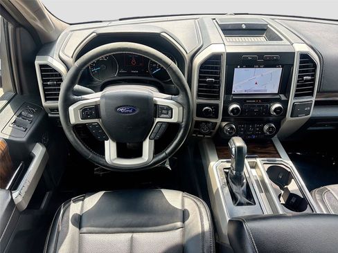 Used 2019 Ford F150 Lariat w/ Equipment Group 502A Luxury AWD/4WD image 23