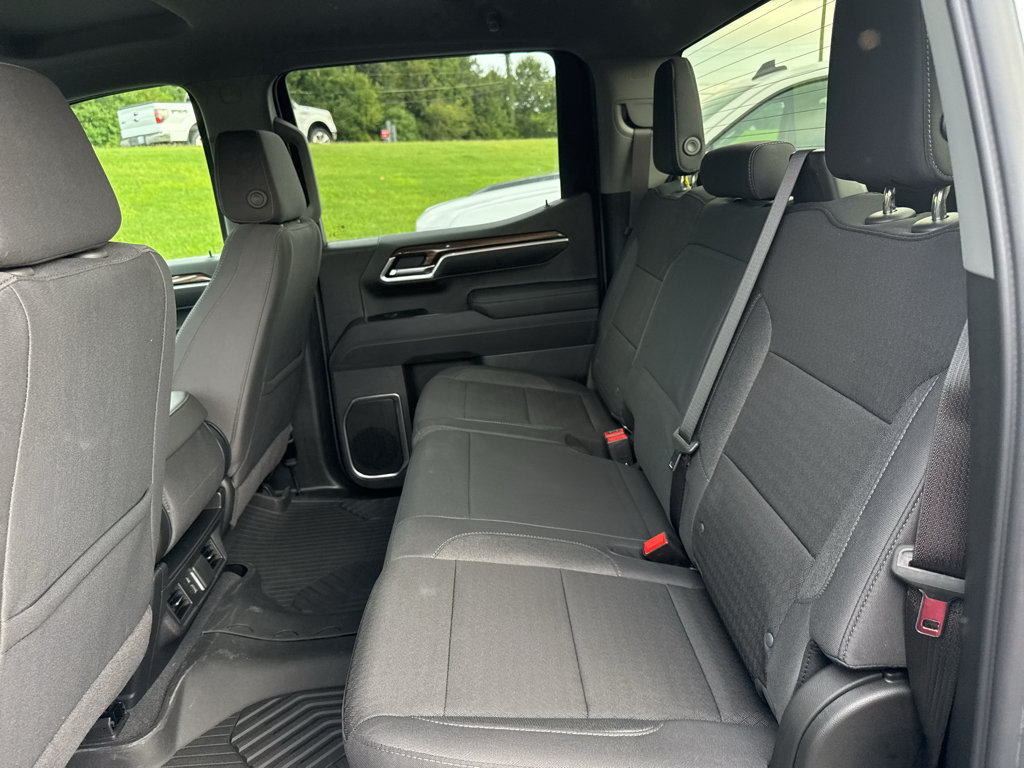 New 2026 Chevrolet Silverado 1500 RST w/ Z71 Off-Road Package AWD/4WD image 21