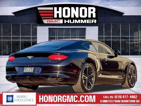 Used 2020 Bentley Continental GT image 3