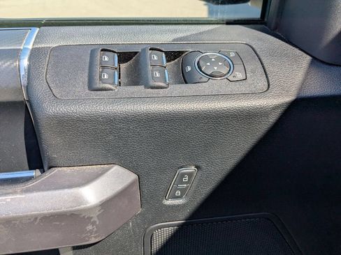 Used 2018 Ford F150 XLT w/ Equipment Group 302A Luxury AWD/4WD image 25