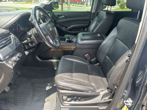 Used 2019 Chevrolet Tahoe LT image 10