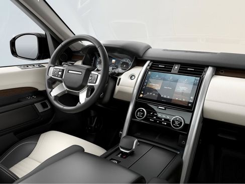 New 2026 Land Rover Discovery Dynamic SE AWD/4WD image 4