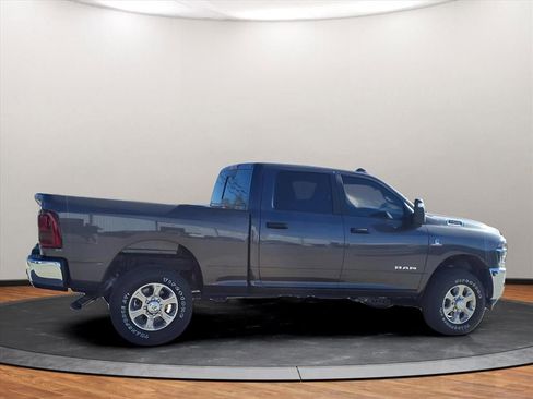New 2025 RAM 2500 Big Horn AWD/4WD image 14