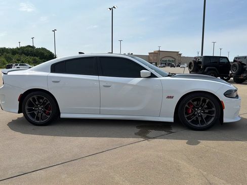 Used 2021 Dodge Charger Scat Pack w/ Plus Group RWD image 23