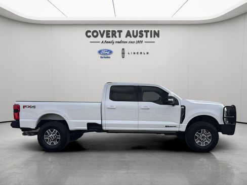 Used 2023 Ford F350 Lariat w/ FX4 Off-Road Package image 6