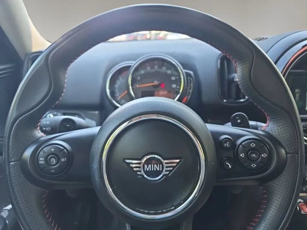 Used 2020 MINI Cooper Countryman S FWD image 17