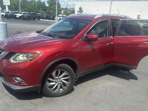 Used 2015 Nissan Rogue SL w/ SL Premium Package AWD/4WD image 7