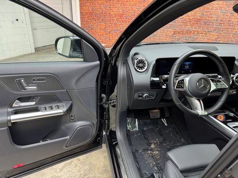 Certified 2024 Mercedes-Benz GLA 250 4MATIC image 13