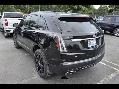 Used 2025 Cadillac XT5 Sportv w/ Technology Package AWD/4WD image 5