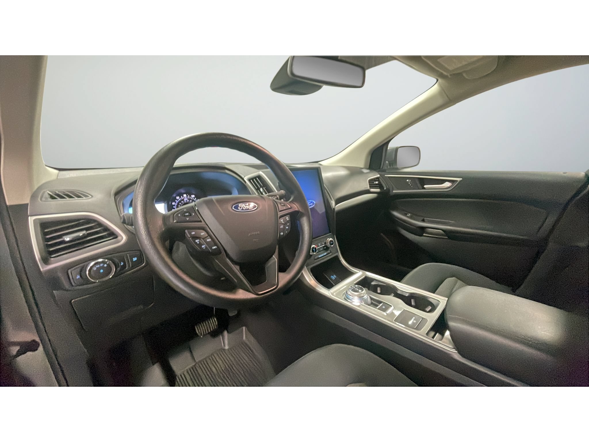Used 2023 Ford Edge SEL AWD/4WD image 11