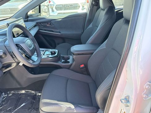New 2026 Toyota C-HR AWD/4WD image 8