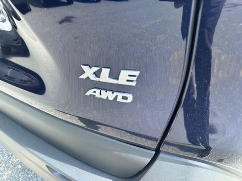 Used 2024 Toyota RAV4 XLE w/ Convenience Package AWD/4WD image 7