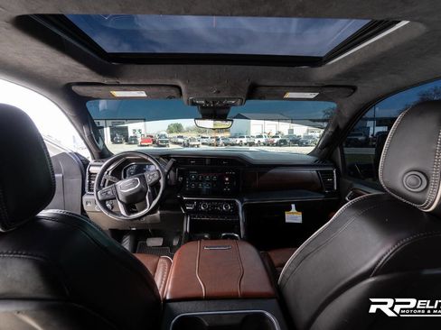 Used 2025 GMC Sierra 2500 Denali Ultimate image 78