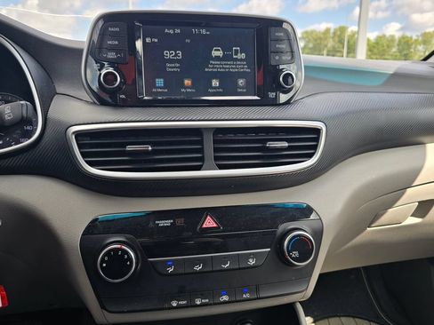 Used 2020 Hyundai Tucson SE w/ Cargo Package FWD image 24
