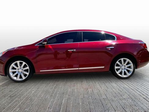 Used 2010 Buick LaCrosse CXS w/ Touring Package FWD image 5
