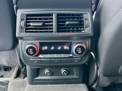 Used 2019 Audi Q7 2.0T Premium Plus w/ Premium Plus Package image 17