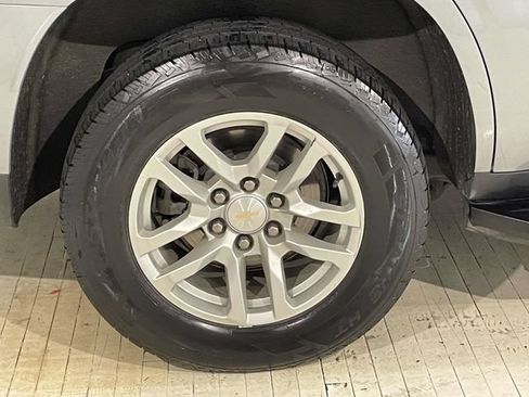 Used 2023 Chevrolet Tahoe LS AWD/4WD image 16