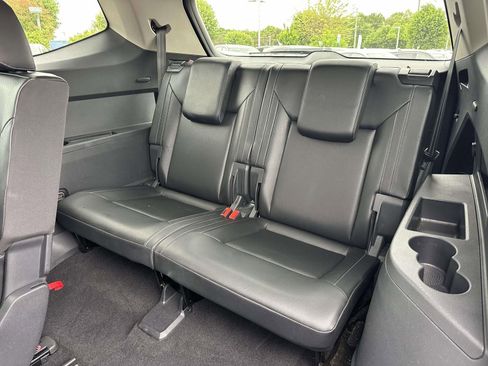 Used 2019 Volkswagen Atlas SE w/ Panoramic Sunroof Package AWD/4WD image 13