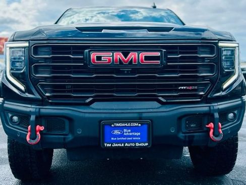 Used 2024 GMC Sierra 1500 AT4X AWD/4WD image 2