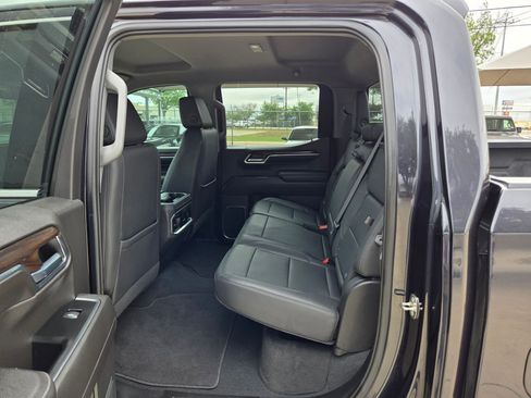Certified 2022 GMC Sierra 1500 SLT AWD/4WD image 21