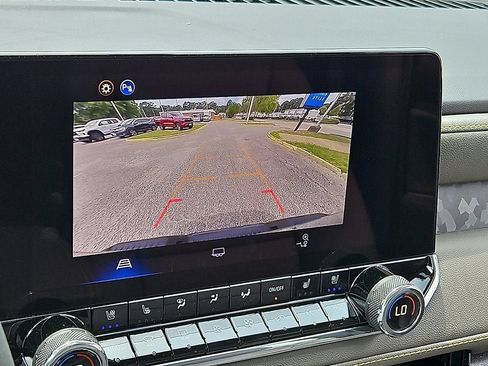 New 2026 Chevrolet Colorado ZR2 AWD/4WD image 13