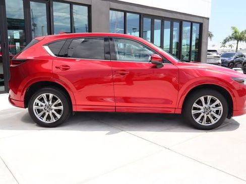 Used 2024 MAZDA CX-5 AWD 2.5 S w/ Premium Package image 2