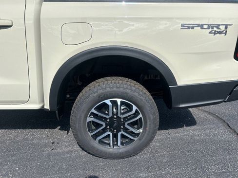 New 2025 Ford Ranger Lariat image 9