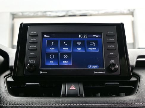 Used 2022 Toyota RAV4 XLE w/ Convenience Package AWD/4WD image 20