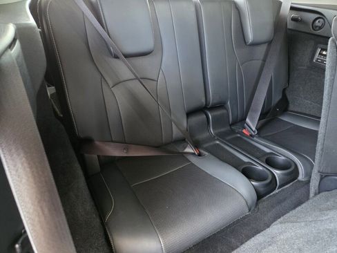 Used 2022 Lexus RX 350L FWD w/ Premium Package image 19