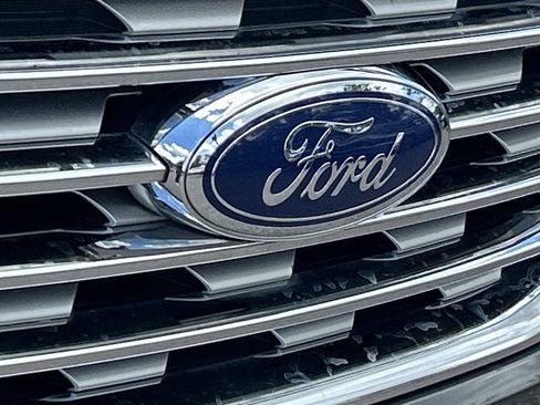 Used 2020 Ford Edge SEL w/ Convenience Package AWD/4WD image 11