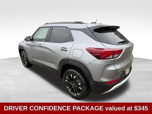 Used 2023 Chevrolet TrailBlazer LT w/ Convenience Package AWD/4WD image 4