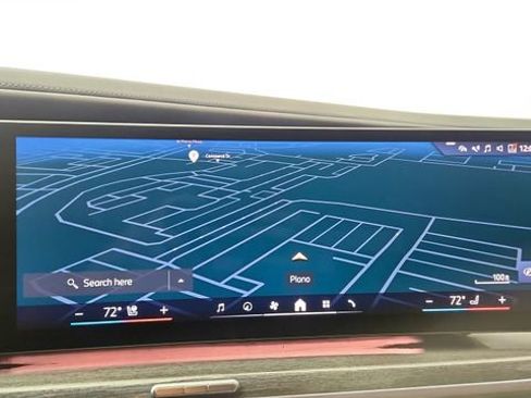 Used 2023 BMW 740i w/ Executive Package image 49