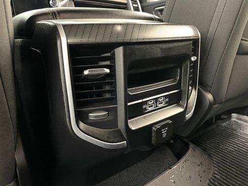 Used 2025 RAM 1500 Big Horn AWD/4WD image 44