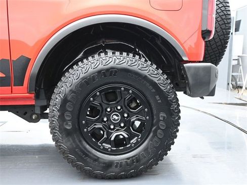 Used 2022 Ford Bronco Wildtrak image 20