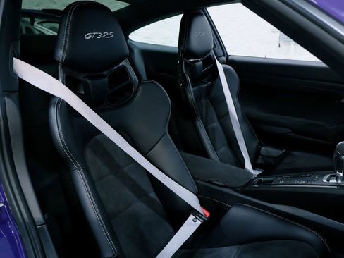 Used 2016 Porsche 911 GT3 RS RWD image 23