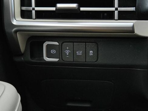 Used 2026 Hyundai Santa Fe SEL FWD image 21