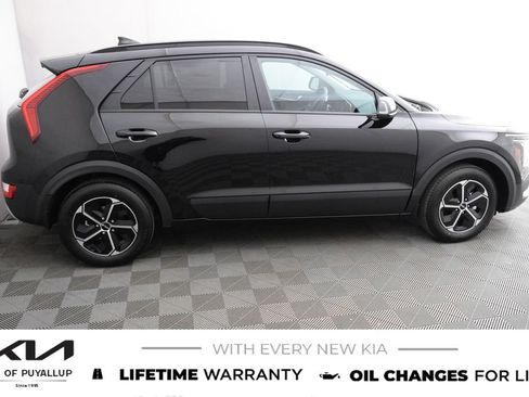 New 2026 Kia Niro EX FWD image 4