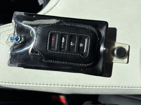 Used 2022 Lexus IS 350 F Sport w/ Accessory Package image 36