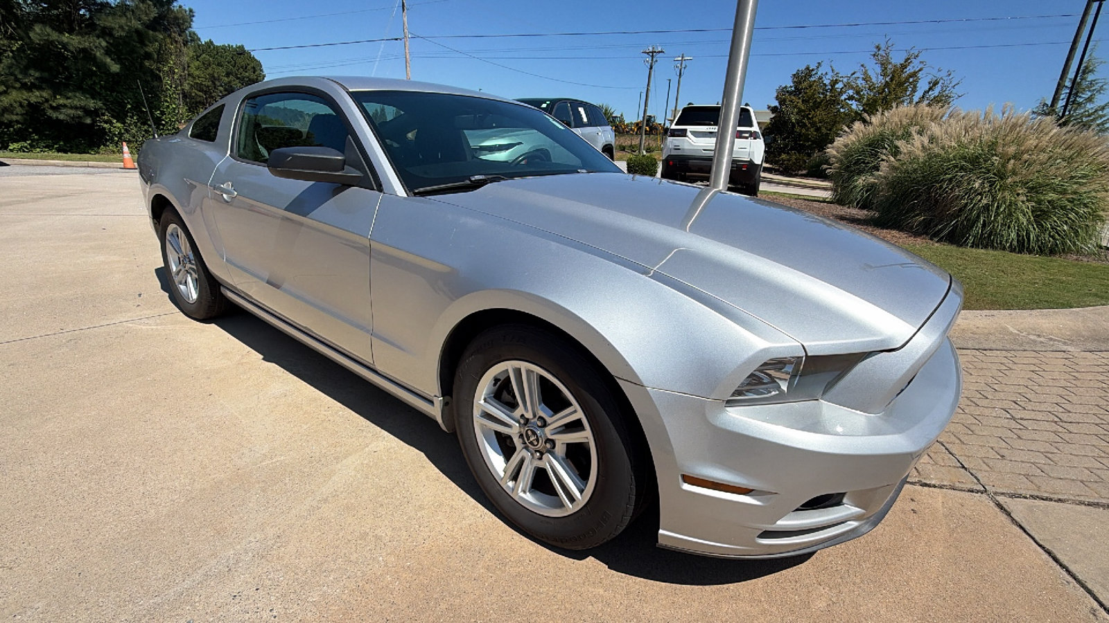 Used 2013 Ford Mustang Coupe RWD image 5