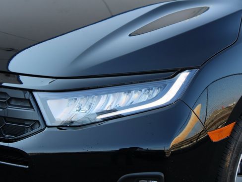 New 2026 Honda Odyssey EX-L image 2