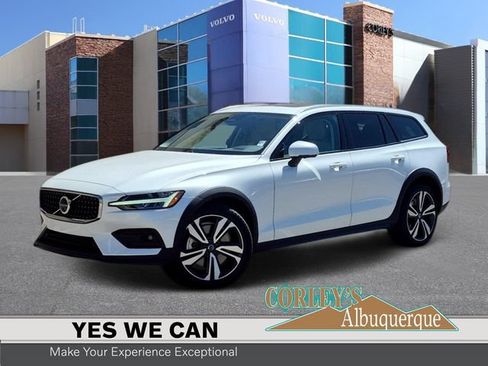 Certified 2024 Volvo V60 B5 Cross Country Plus w/ Protection Package Premier AWD/4WD image 1